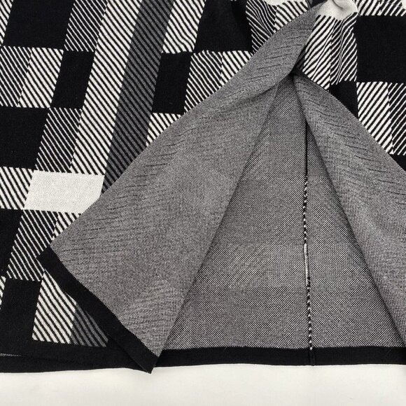 Chico's OS Black White Checks Knit Buckle Closure Poncho Shawl - Picture 4 of 6